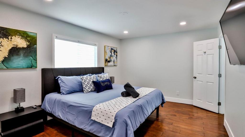 H&H Modern Lux 4Bd 1 King Suite 3 Queen Socal Disney Westminster Exterior foto